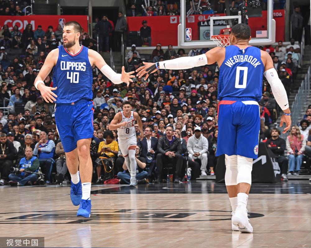 14个篮板 14个篮板