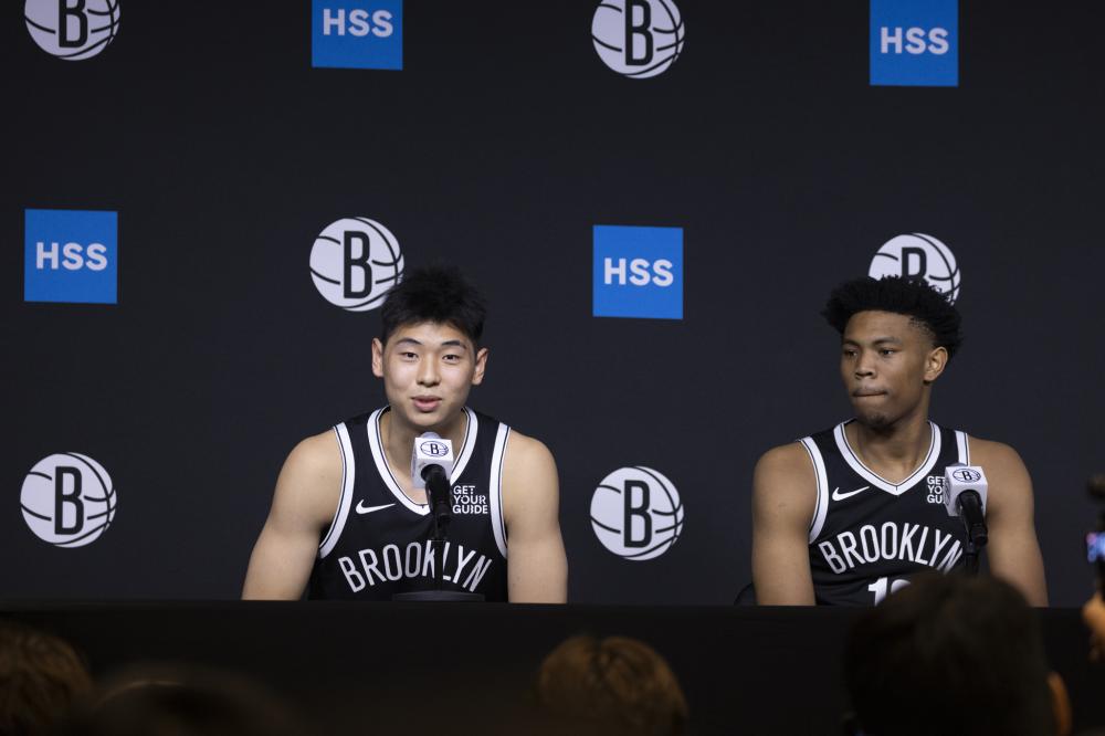 洲篮球赛场 洲篮球赛场