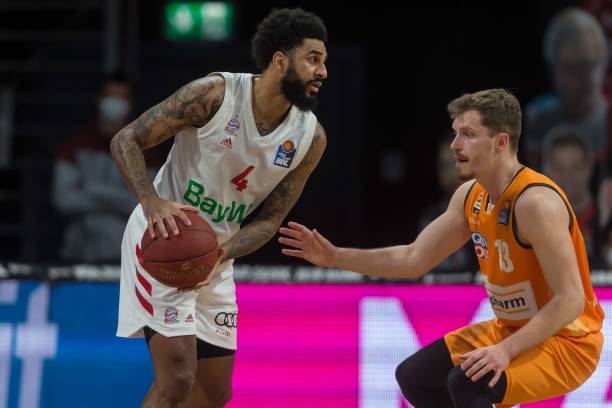 对勇士管理 对勇士管理