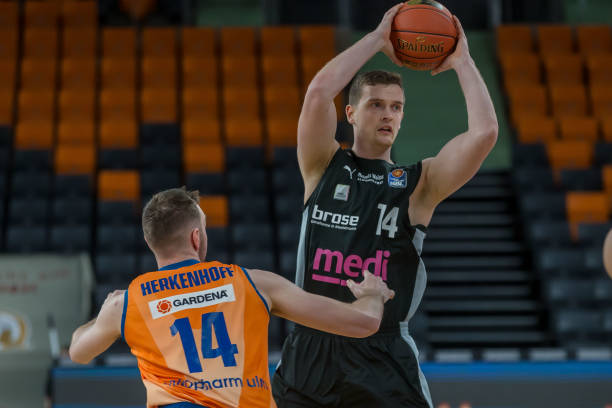 的禁区命中 的禁区命中