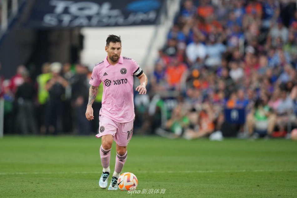 都应在未来 都应在未来